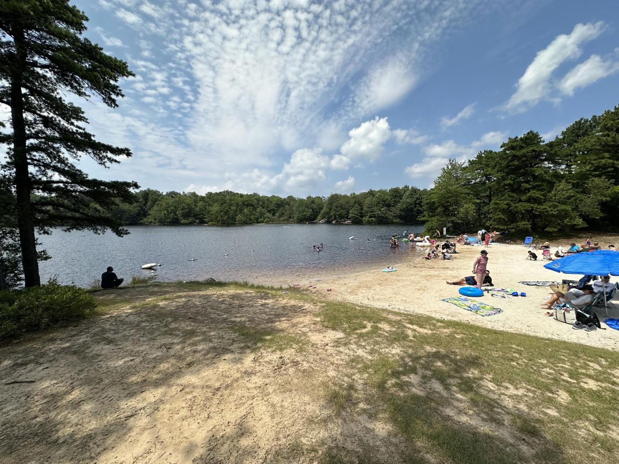 Wow!! Ultimate Pocono Retreat, Hot Tub, Game Room, Deck, Lakes, Skiing, Pools Long Pond エクステリア 写真