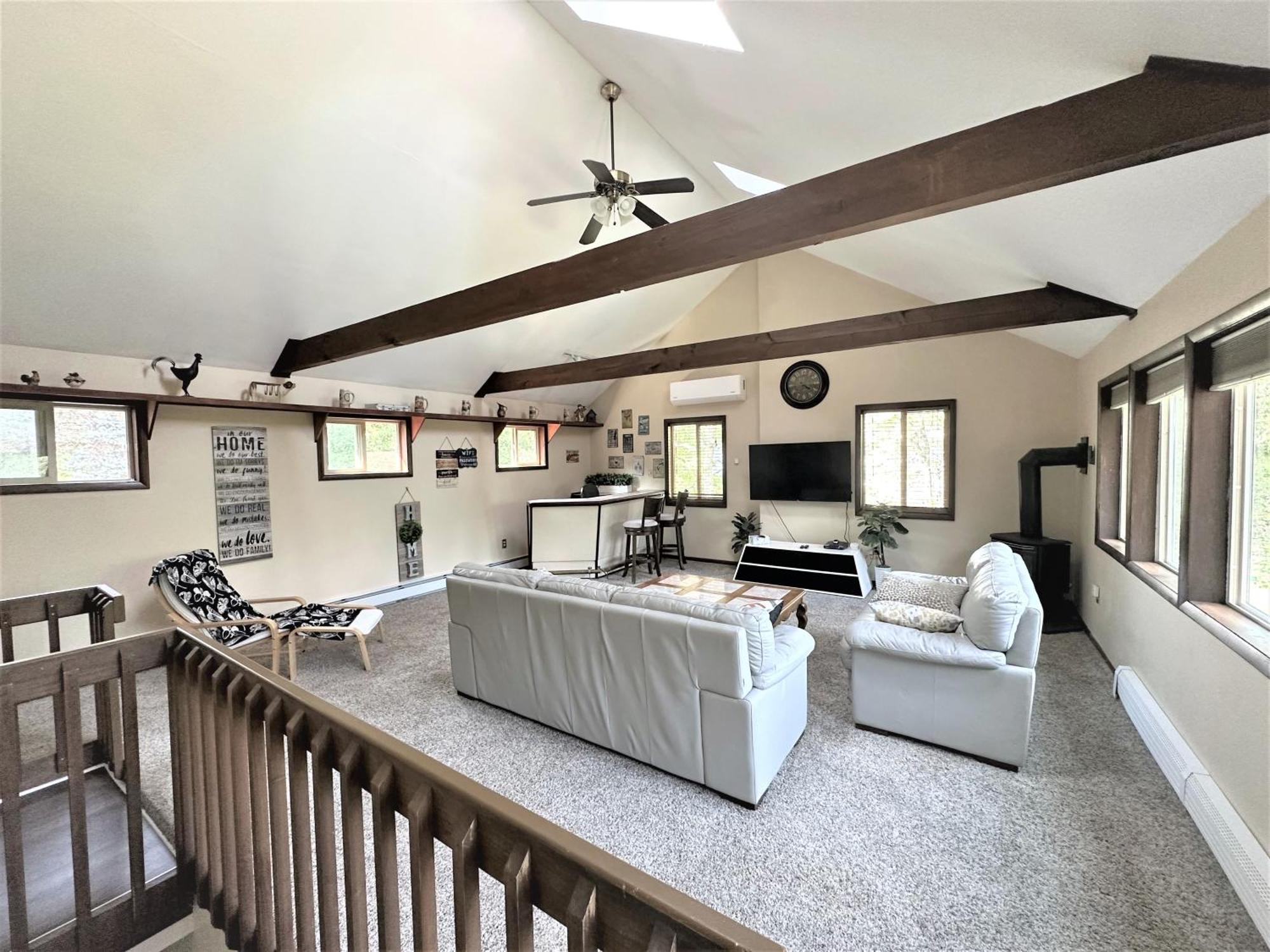 Wow!! Ultimate Pocono Retreat, Hot Tub, Game Room, Deck, Lakes, Skiing, Pools Long Pond エクステリア 写真